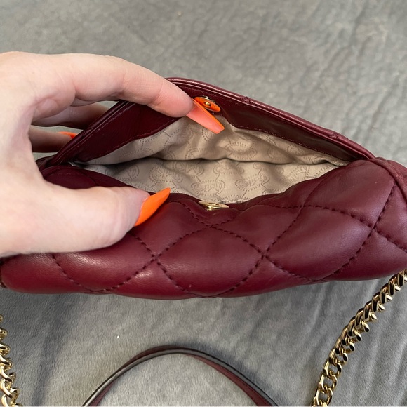 Small Burgundy Michael Kors Crossbody Purse❤️ - Picture 2 of 8